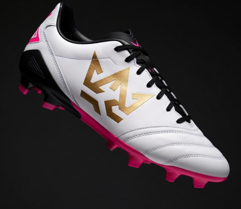 Tacos de futbol "Volt White"